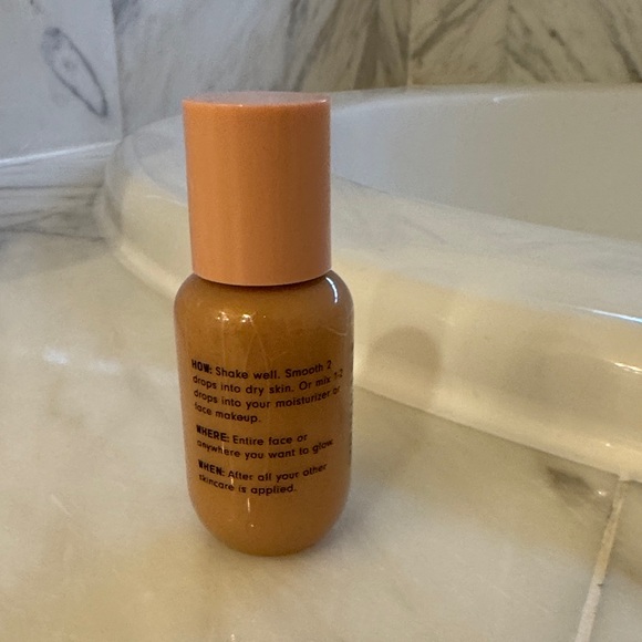 Versed Mood Lighting Luminizing Glow Drops - sheer golden - Picture 3 of 4